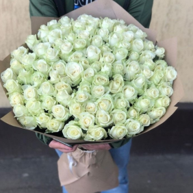  Доставка цветов в Анталию 101 White Roses Bouquet 